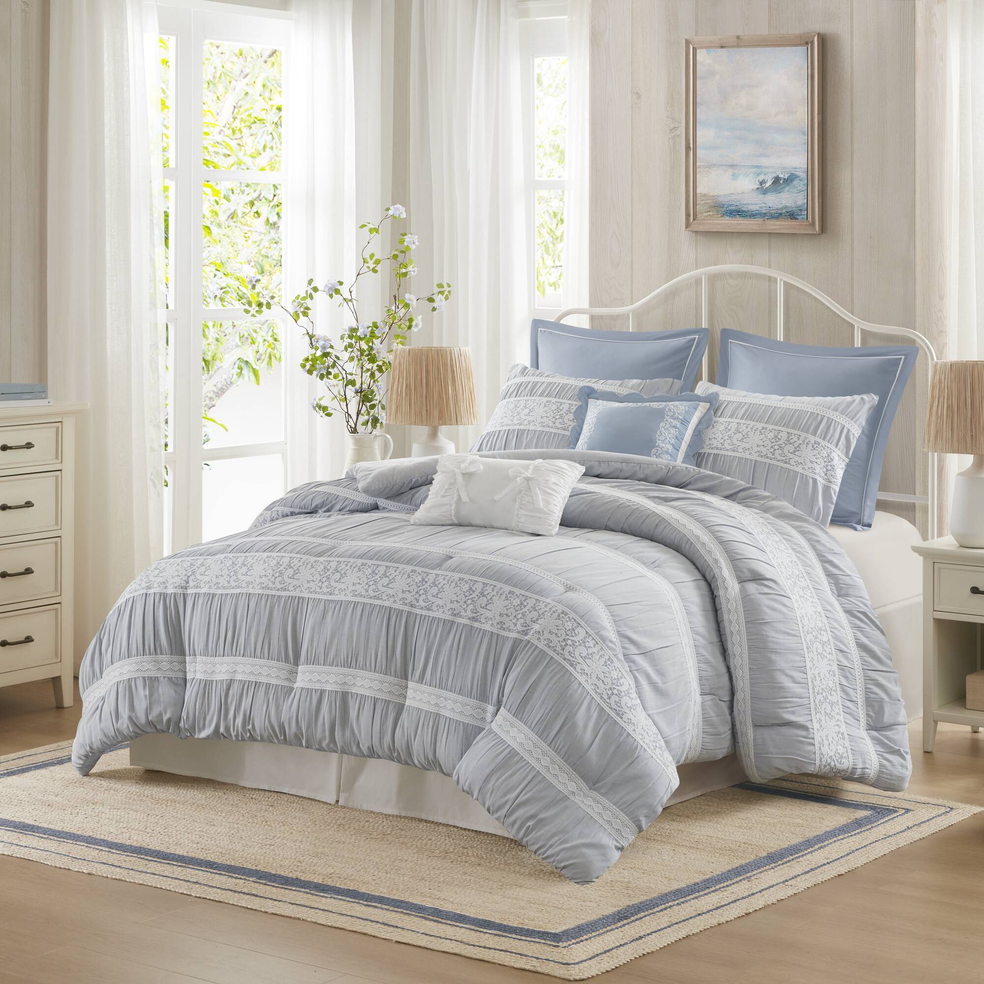 Perryn Comforter Set