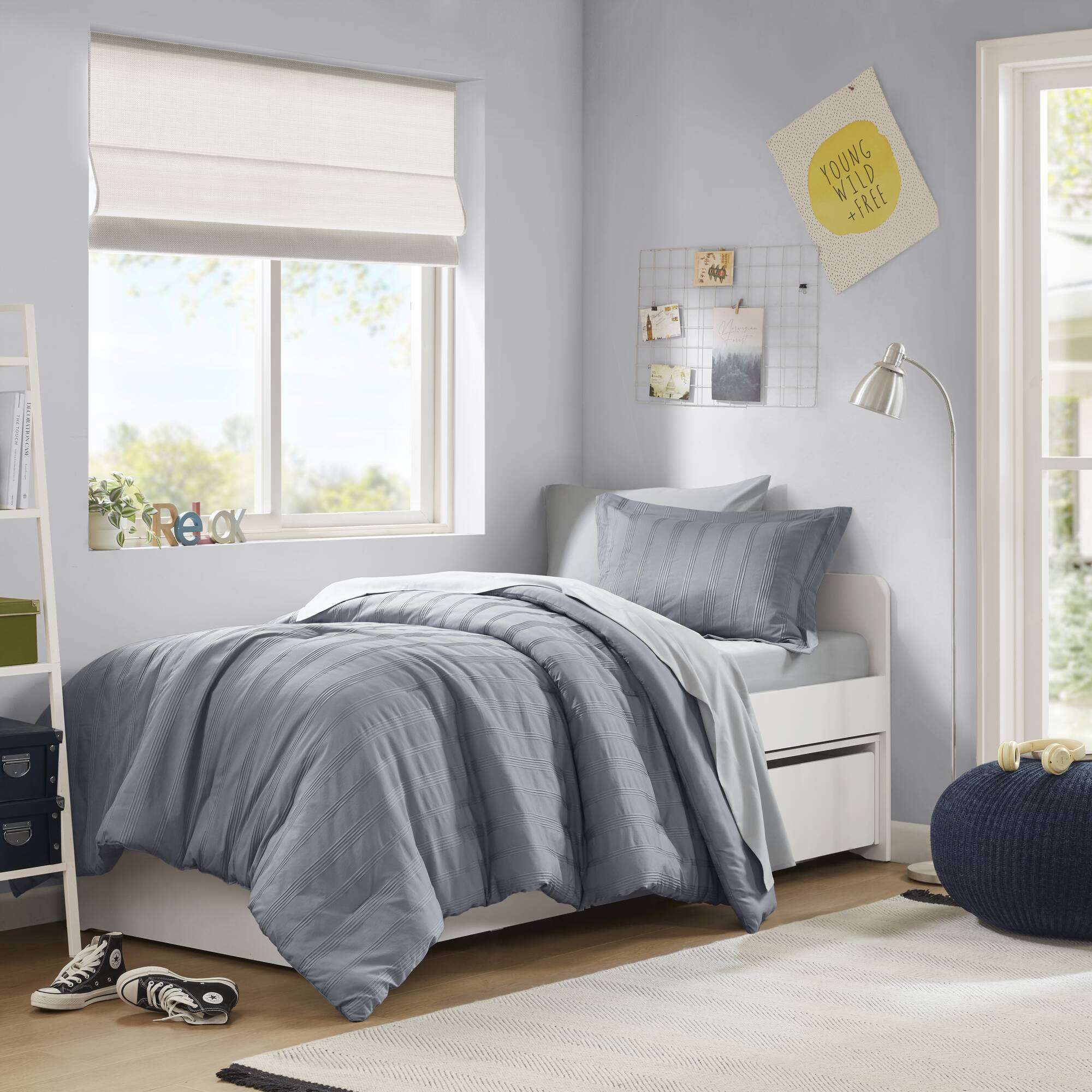 Logan Striped Reversible Pintuck Pleated Comforter Set