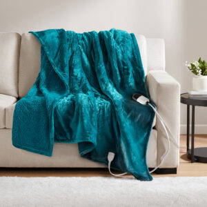 Heated Microlight to Berber Throw from Beautyrest in  Teal. Heated Microlight to Berber Throw from Beautyrest in  Teal. Heated Microlight to Berber Throw from Beautyrest in  Teal. Heated Microlight to Berber Throw from Beautyrest in  Teal. Heated Microlight to Berber Throw from Beautyrest in  Teal.