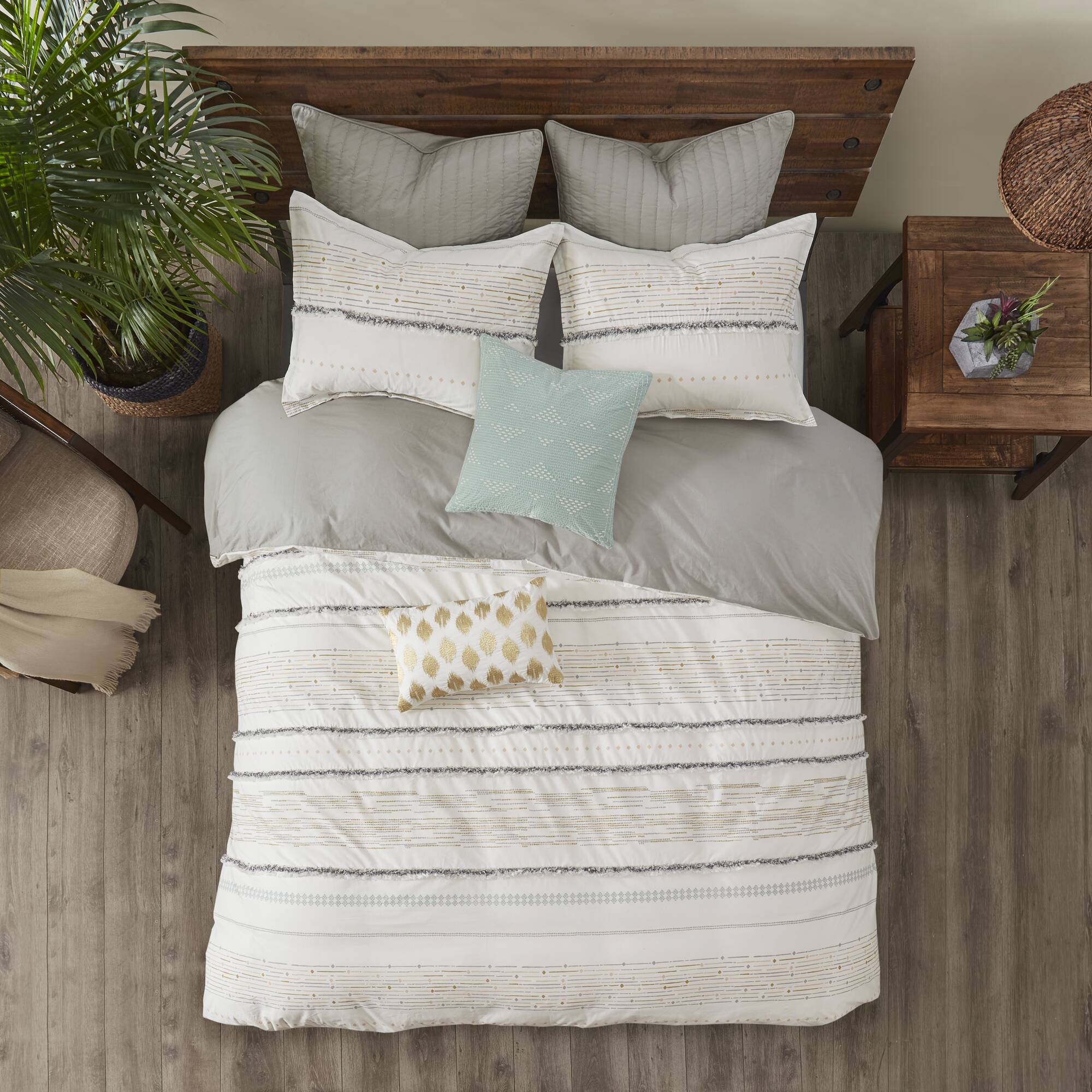 Nea Cotton Printed Comforter Set with Trims