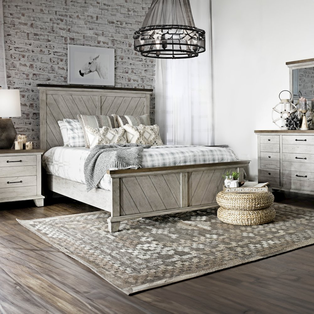 Bear Creek 4pc King Bed Set