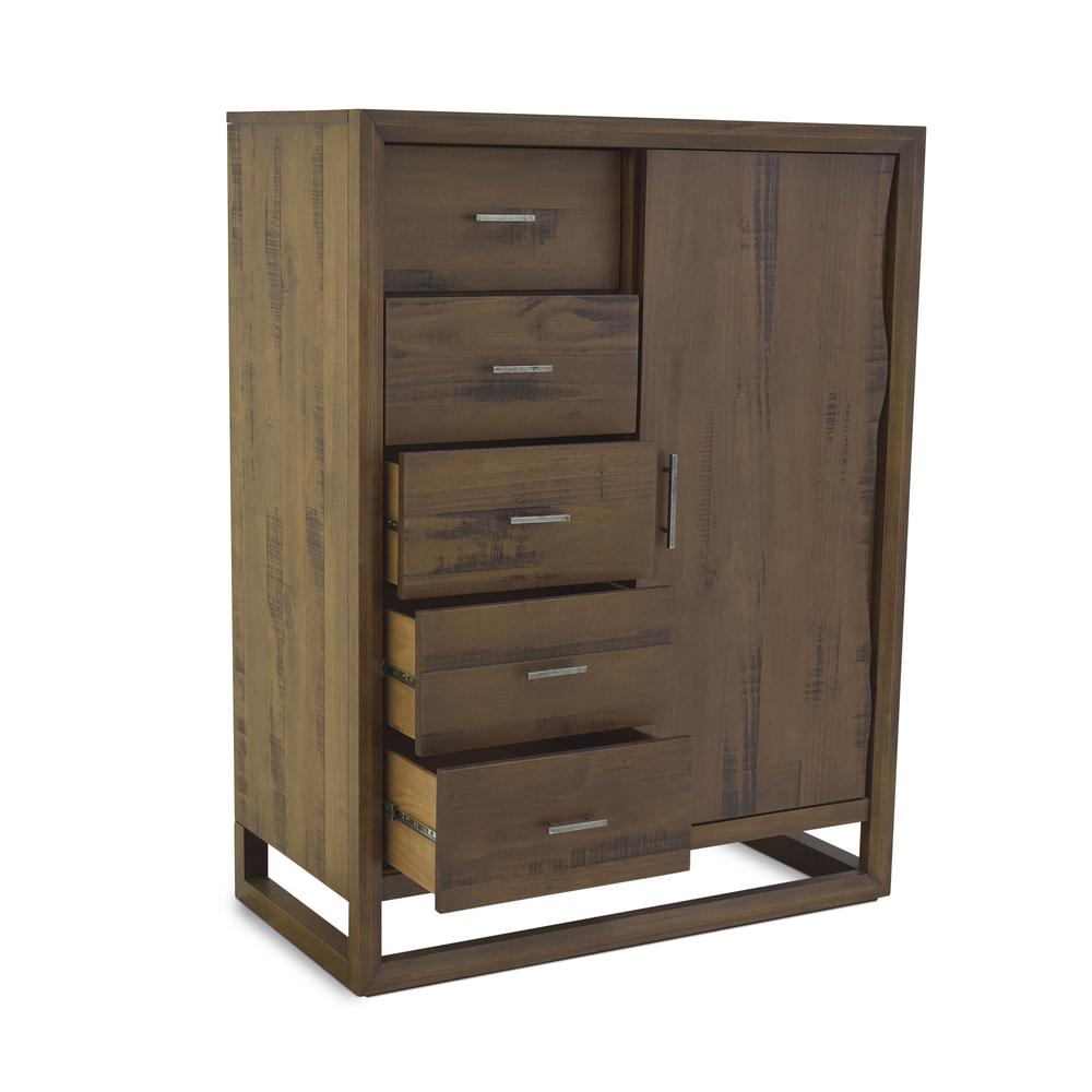 Lofton Gentleman’s Chest