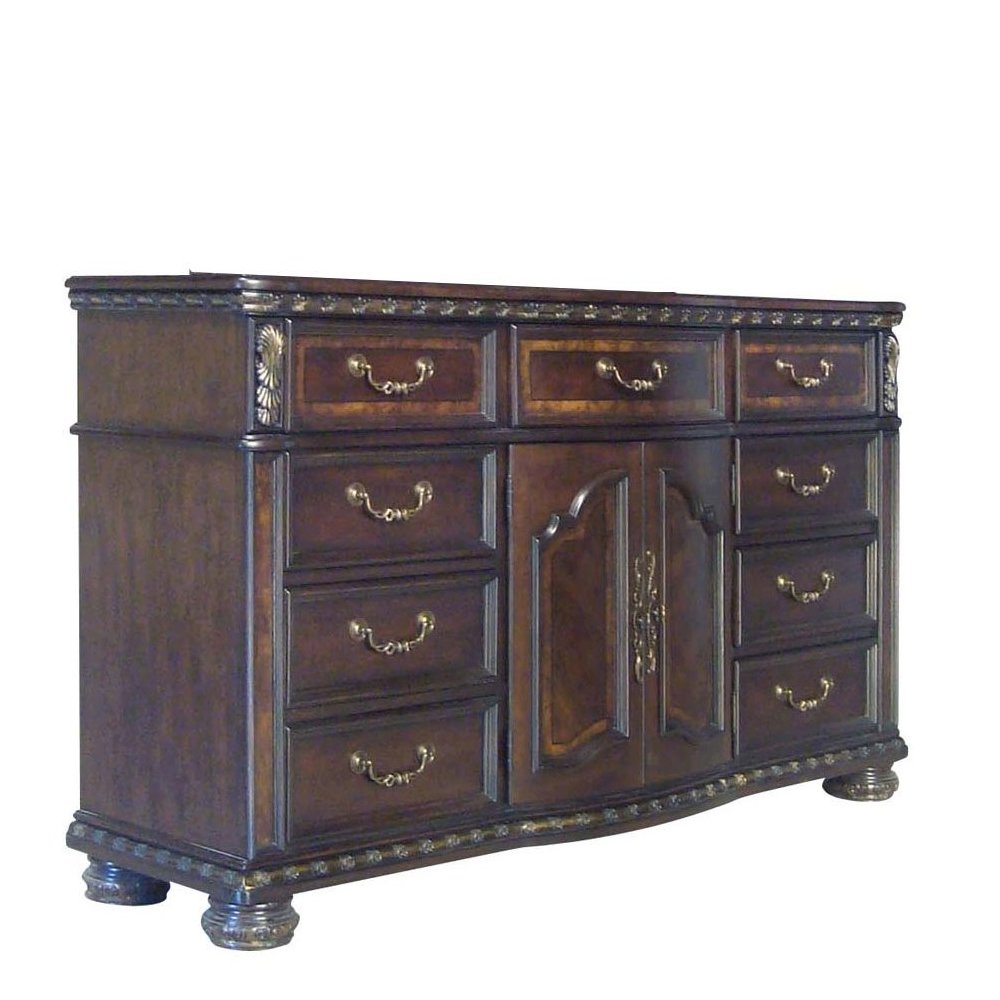 Monte Carlo 9-drawer Dresser