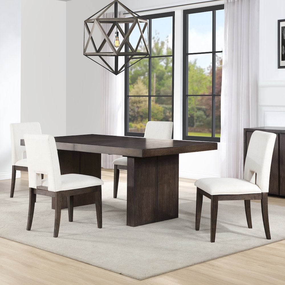5 White Chairs