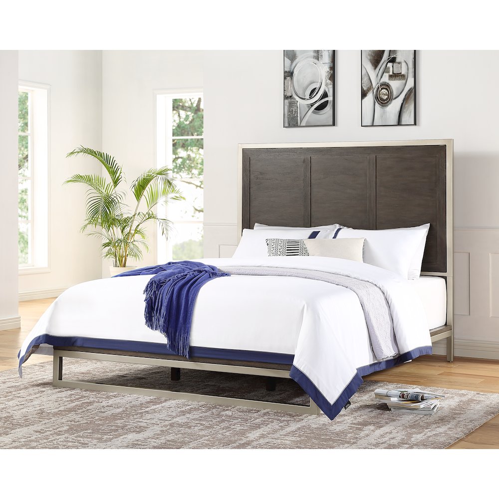 Broomfield Queen Bed