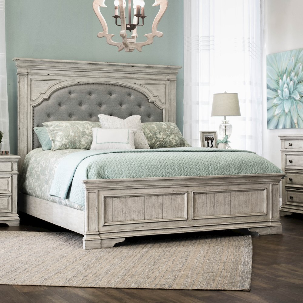 Highland Park King Bed Ivory