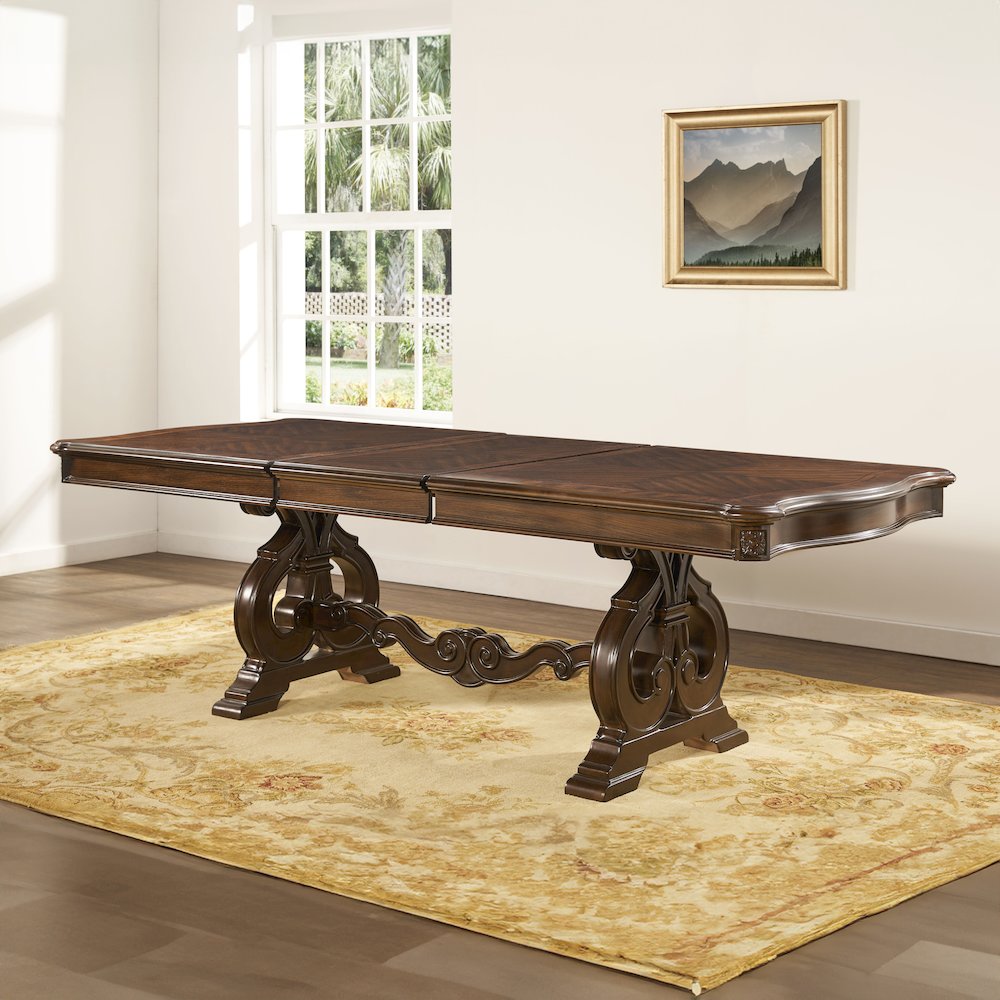 Royale Dining Table