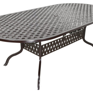 The Savannah Oval Dining Table by Bridgeton Moore is a spacious and elegant centerpiece for outdoor gatherings. Measuring 84 inches long by 42 inches wide