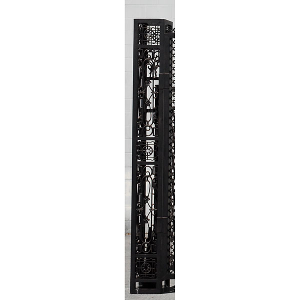 KC Bridgeton Moore Tall Aluminum Driveway Post (Left)