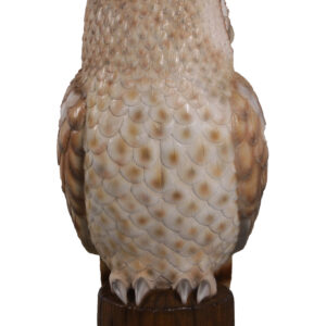 depending on the circumstances. This Tawny Owl 5ft on a Stump is sure to help transform your space into something truly magnificent. This Tawny Owl 5ft on a Stump is brand new and makes an excellent gift for nature lovers.